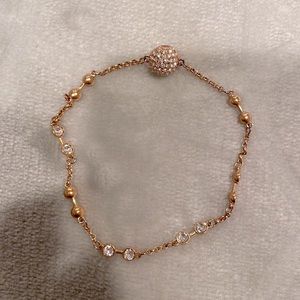 Gold bracelet